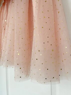 Ele Story Tulle Skirt with gold sparkle elastic waistband size Small